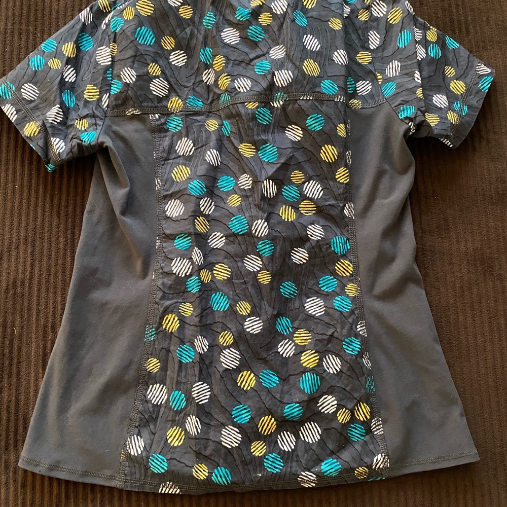 Cherokee Scrub Top - Picture 2 of 4